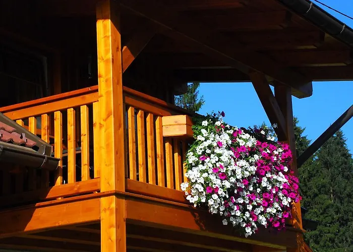 Wassertheurer アパート *